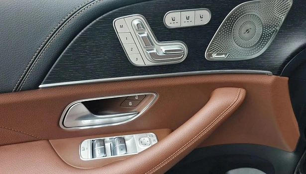 Mercedes-Benz GLS 450 4MATIC Внедорожник (381 л.с.) фото 14