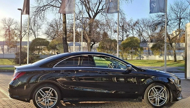 Mercedes-Benz CLA 250 4MATIC Купе Sport (211 л.с.) фото 7
