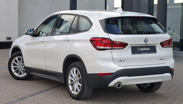 BMW X1 2.0d 4WD Внедорожник Advantage Plus (150 л.с.) фото 4
