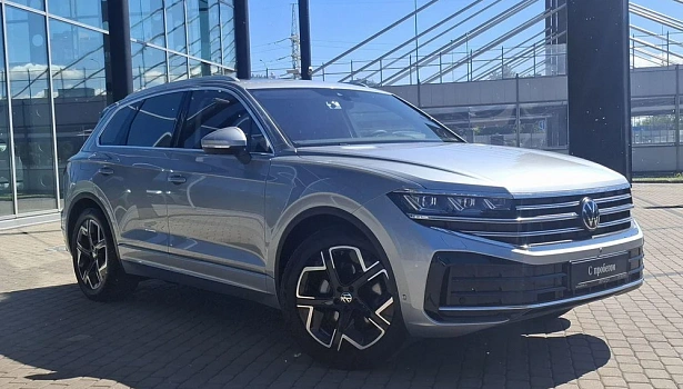 Volkswagen Touareg 3.0d 4WD Внедорожник Elegance (286 л.с.) фото 2