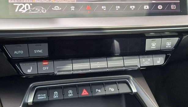 Audi A3 1.5 4WD Хэтчбек (160 л.с.) фото 25
