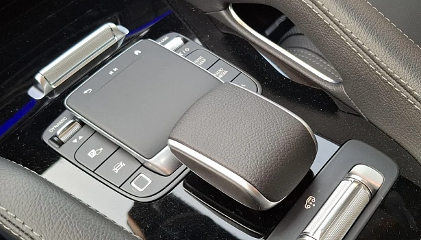Mercedes-Benz GLE 300 d 4MATIC Внедорожник (269 л.с.) фото 24