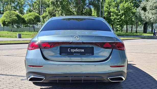 Mercedes-Benz E 2.0d 4MATIC Седан (197 л.с.) фото 8