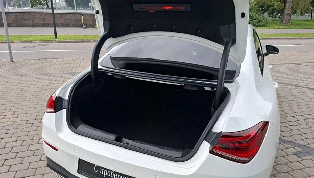 Mercedes-Benz CLA 1.3 4MATIC Купе Sport (150 л.с.) фото 18