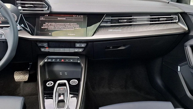 Audi A3 1.5 4WD Хэтчбек (160 л.с.) фото 19