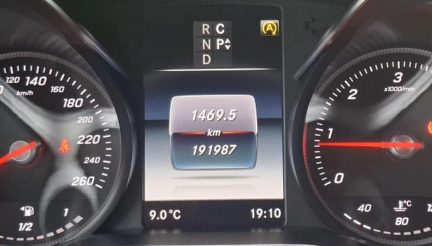 Mercedes-Benz V 250 d 4MATIC AT Минивэн Long (190 л.с.) фото 24