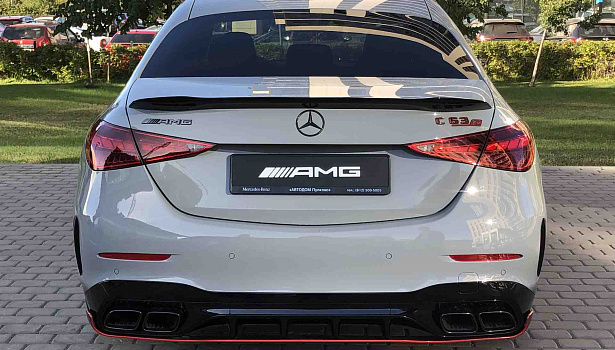 Mercedes-Benz AMG C63 S E Performance 4MATIC Седан (680 л.с.) Серые Альпы ALPINE Grau Лаковый фото 5