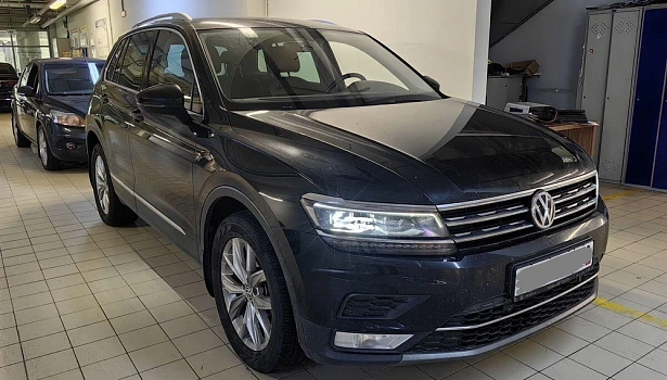 Volkswagen Tiguan 2.0d 4WD Внедорожник Highline (150 л.с.) фото 1