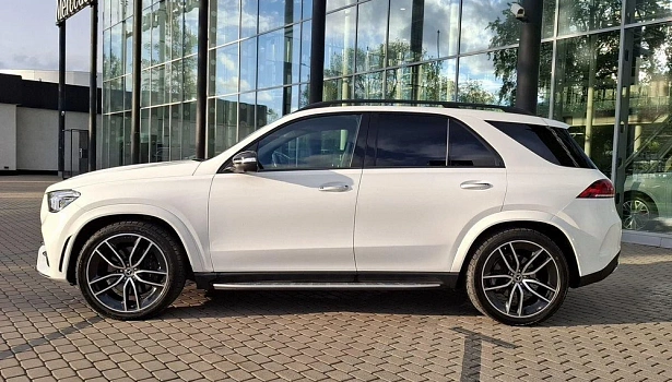 Mercedes-Benz GLE 350 d 4MATIC Внедорожник (272 л.с.) фото 3