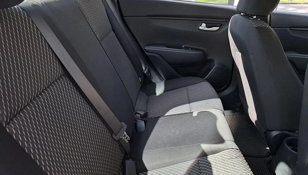 Kia Rio 1.6 4WD Седан Comfort (123 л.с.) фото 14