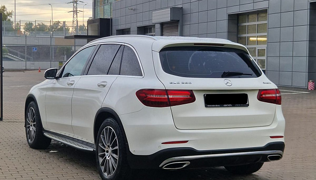 Mercedes-Benz GLC 250 4MATIC Внедорожник Особая серия (211 л.с.) фото 4