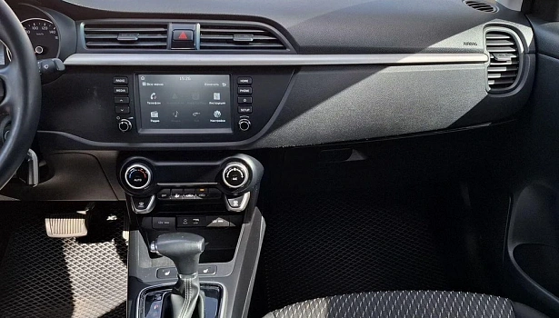 Kia Rio 1.6 4WD Седан Comfort (123 л.с.) фото 23