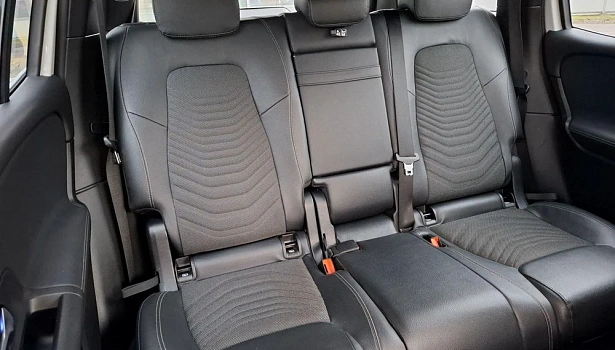 Mercedes-Benz GLB 200 d 4MATIC Внедорожник Style (150 л.с.) фото 12