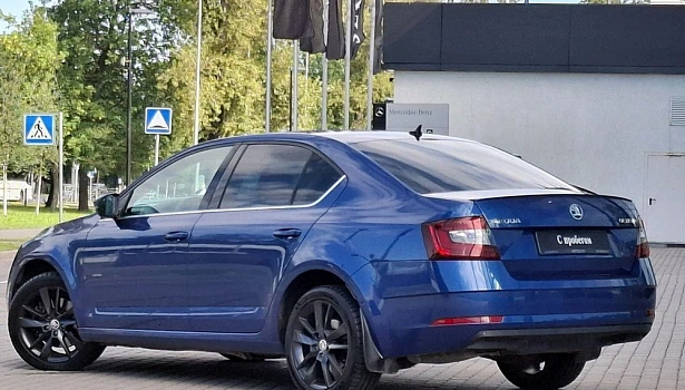 Skoda Octavia 1.8 4WD Лифтбек Style (180 л.с.) фото 4