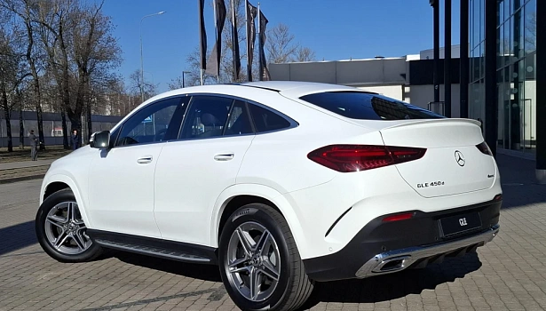 Mercedes-Benz GLE 3.0d 4MATIC Внедорожник 450 d 4MATIC (367 л.с.) фото 4