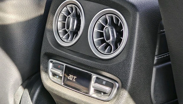 Mercedes-Benz AMG G 63 4MATIC Внедорожник (585 л.с.) фото 21
