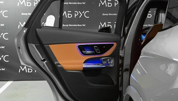 Mercedes-Benz GLC 2.0 4MATIC Внедорожник (258 л.с.) фото 22