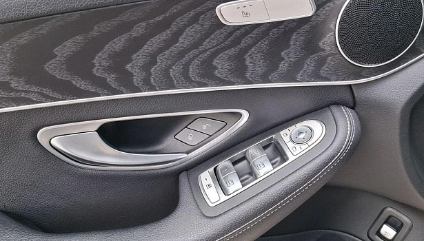 Mercedes-Benz C 180 Седан Premium (150 л.с.) фото 19