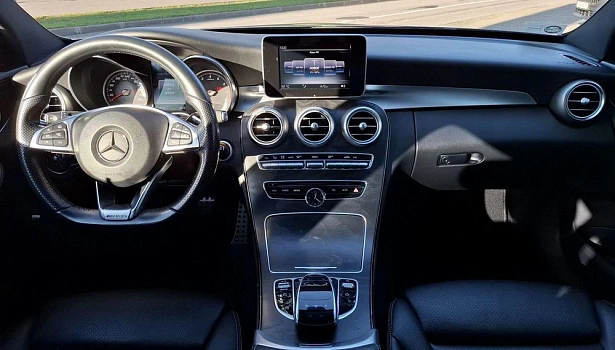 Mercedes-Benz C 180 Седан Sport (150 л.с.) фото 9
