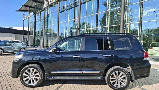 Toyota Land Cruiser 4.5d 4WD Внедорожник Люкс Safety (5 мест) (249 л.с.) фото 3