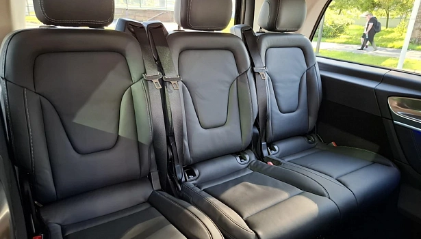 Mercedes-Benz V 2.0 CDI 4MATIC Минивэн Long (237 л.с.) фото 25