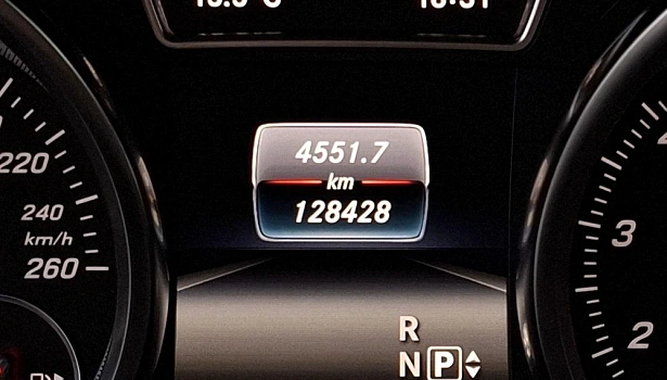Mercedes-Benz GLE 300 4MATIC Внедорожник Особая серия (249 л.с.) фото 17