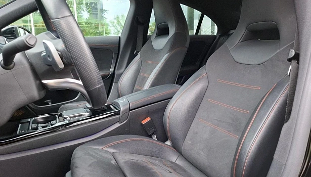 Mercedes-Benz CLA 250 4MATIC Купе Sport (224 л.с.) фото 12