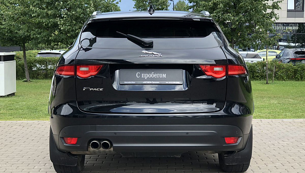 Jaguar F-Pace 2.0d 4WD Внедорожник Pure (180 л.с.) фото 8