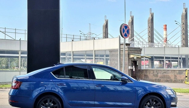 Skoda Octavia 1.8 4WD Лифтбек Style (180 л.с.) фото 7