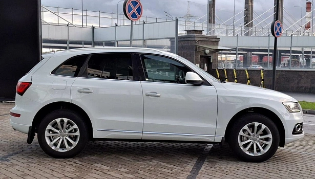 Audi Q5 2.0 4WD Внедорожник (225 л.с.) фото 7