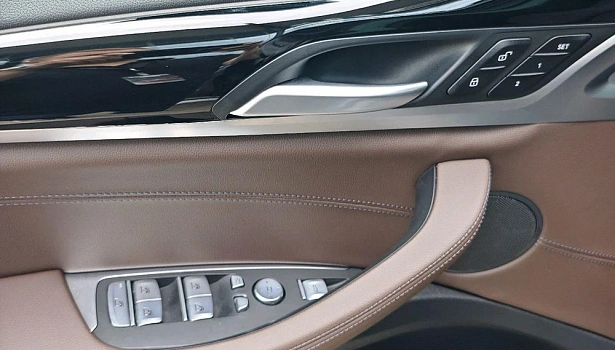BMW X4 2.0 4WD Внедорожник (184 л.с.) фото 23