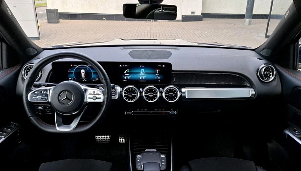 Mercedes-Benz GLB 200 4MATIC Внедорожник Sport (150 л.с.) фото 24