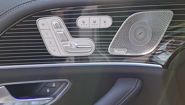 Mercedes-Benz GLE 300 d 4MATIC Внедорожник (269 л.с.) фото 18