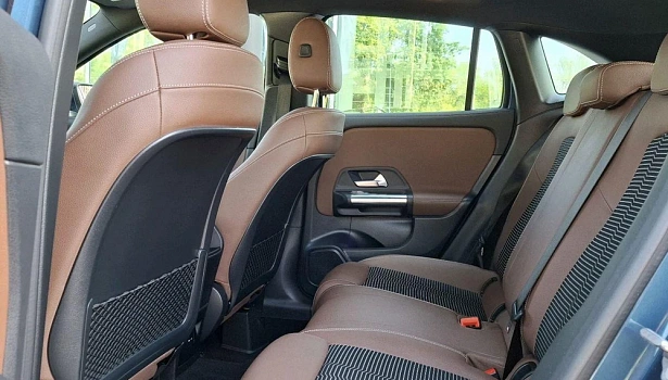 Mercedes-Benz GLA 200 Внедорожник Progressive (150 л.с.) фото 13