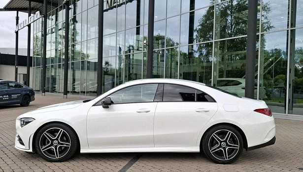 Mercedes-Benz CLA 1.3 4MATIC Купе Sport (150 л.с.) фото 5