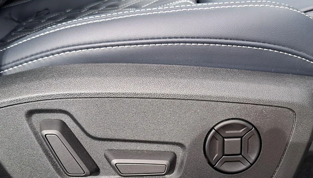 Audi A3 1.5 4WD Хэтчбек (160 л.с.) фото 27