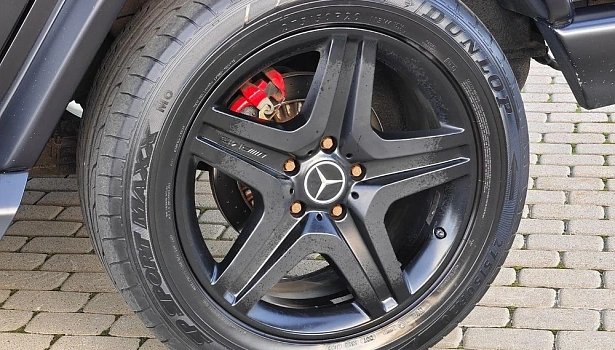 Mercedes-Benz AMG G 63 4MATIC Внедорожник (571 л.с.) фото 15