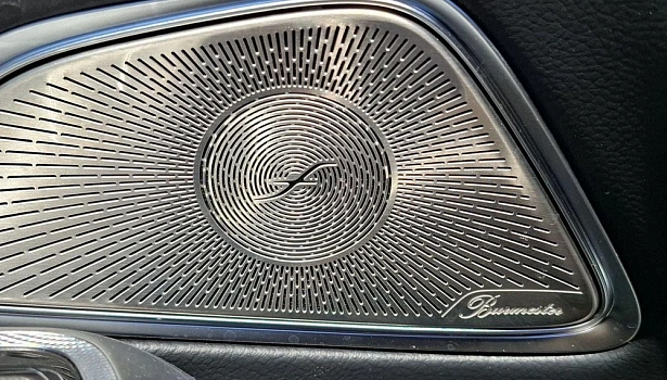 Mercedes-Benz E 2.0d 4MATIC Седан (197 л.с.) фото 21
