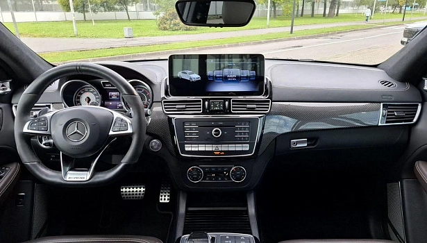 Mercedes-Benz AMG GLE 63 4MATIC Внедорожник Особая серия (585 л.с.) фото 9