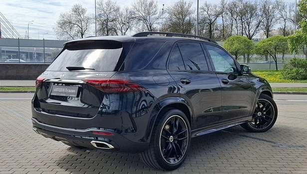 Mercedes-Benz GLE 300 d 4MATIC Внедорожник (269 л.с.) фото 2