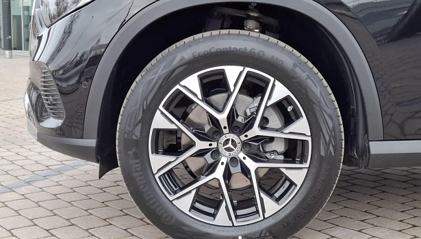 Mercedes-Benz GLC 2.0 4MATIC Внедорожник (204 л.с.) фото 17